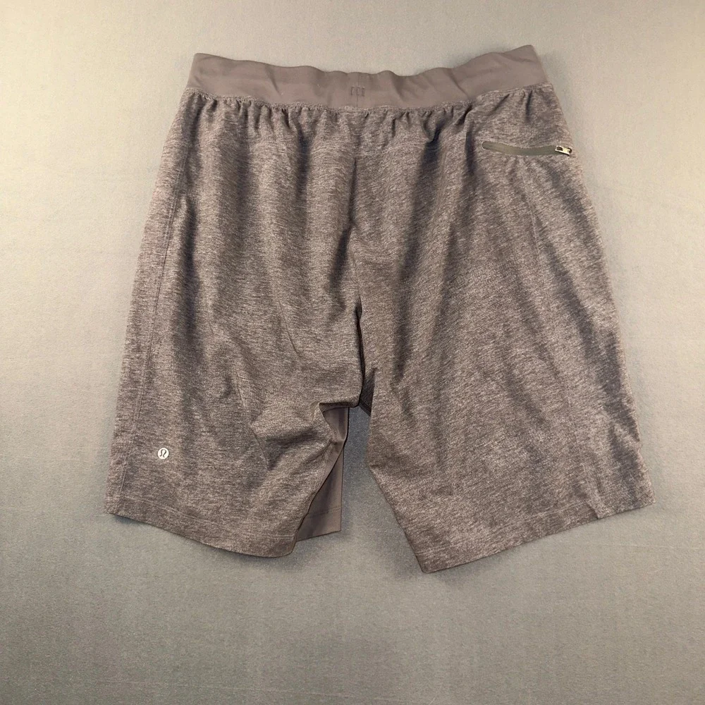 Lululemon Mens Heathered Grey Athletic Training Running Shorts Zipper Pocket l